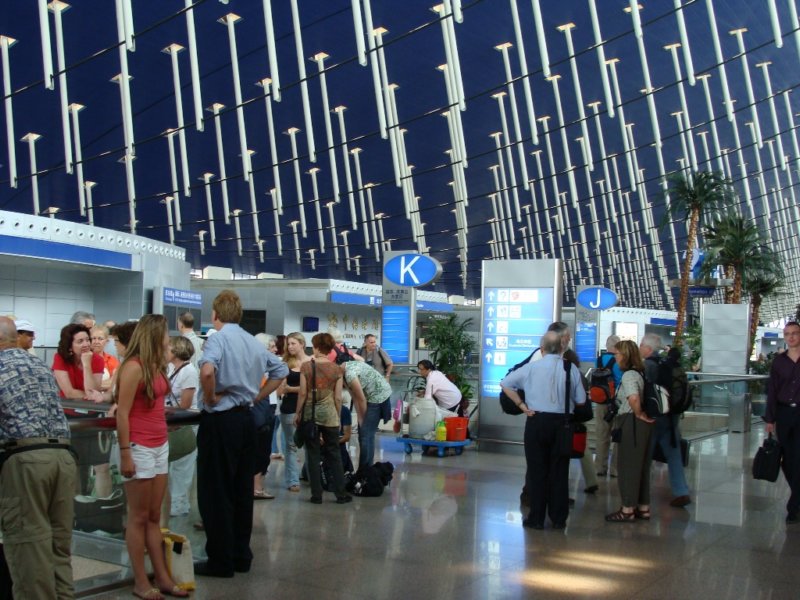 atshanghaiairport.jpg