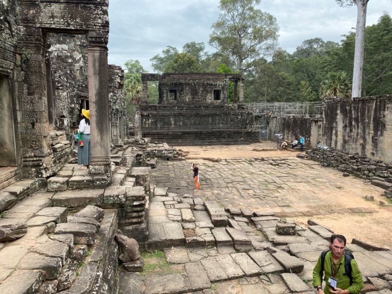 angkorthomtemple3.jpg